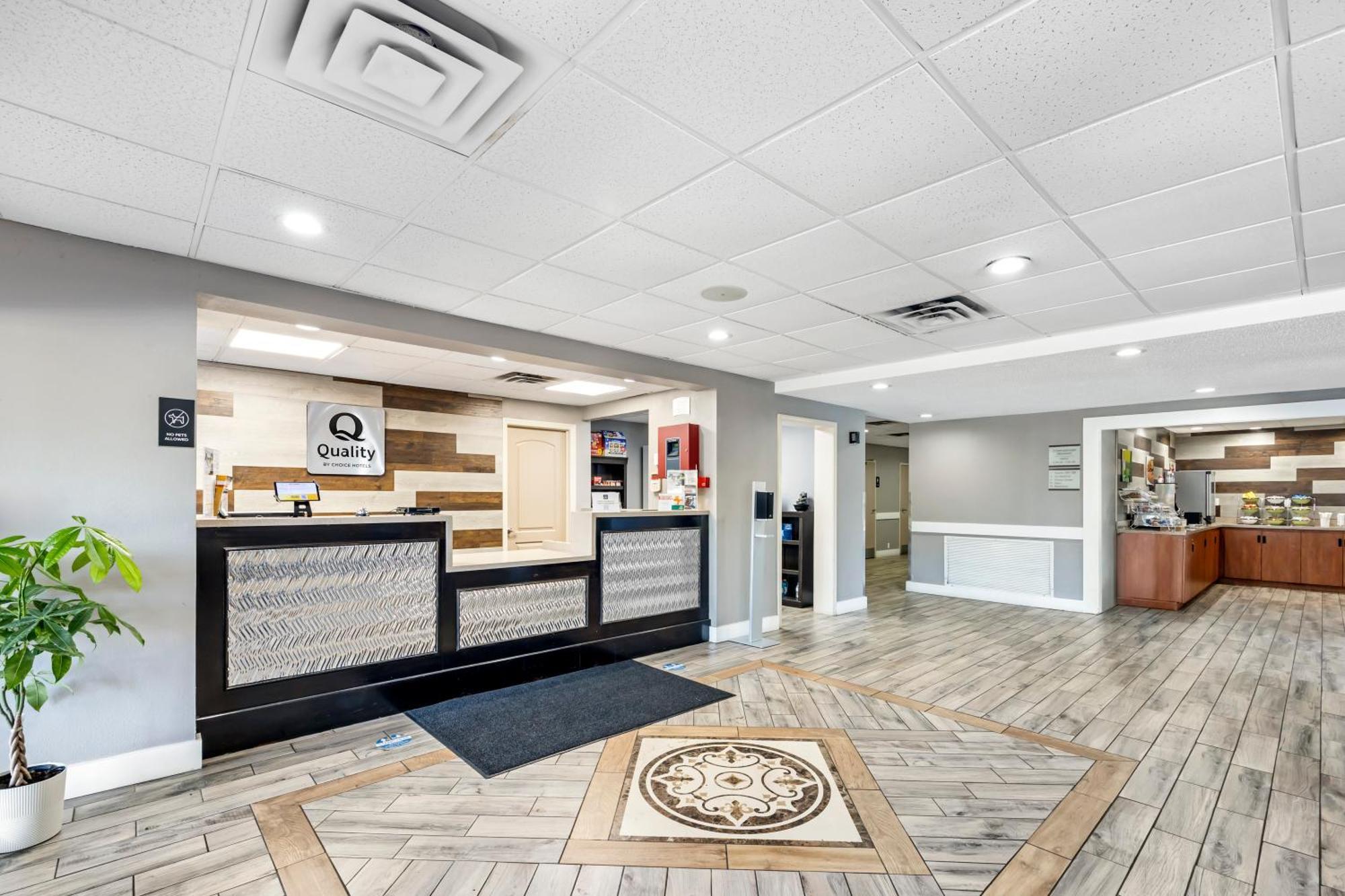 Quality Inn Clarksville - Exit 11 Esterno foto