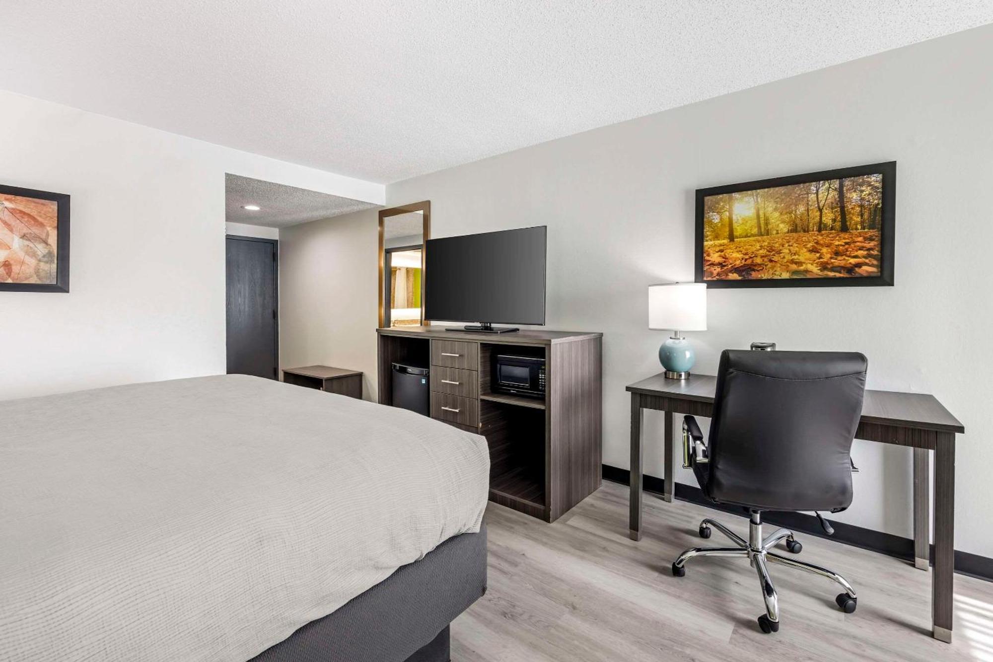 Quality Inn Clarksville - Exit 11 Esterno foto